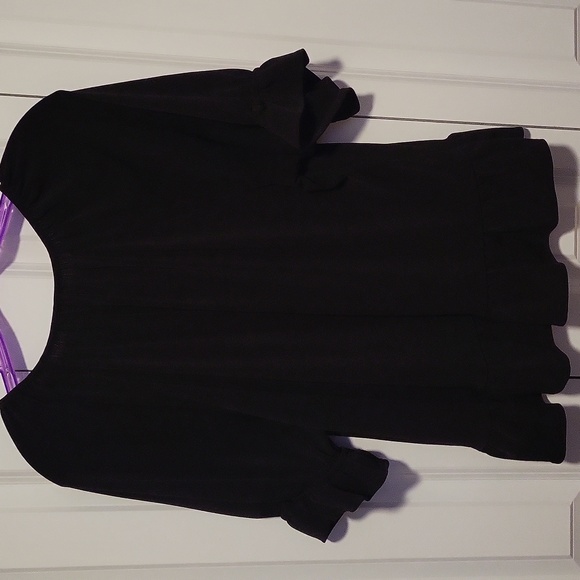 CeCe Knit top sz L - Picture 3 of 3